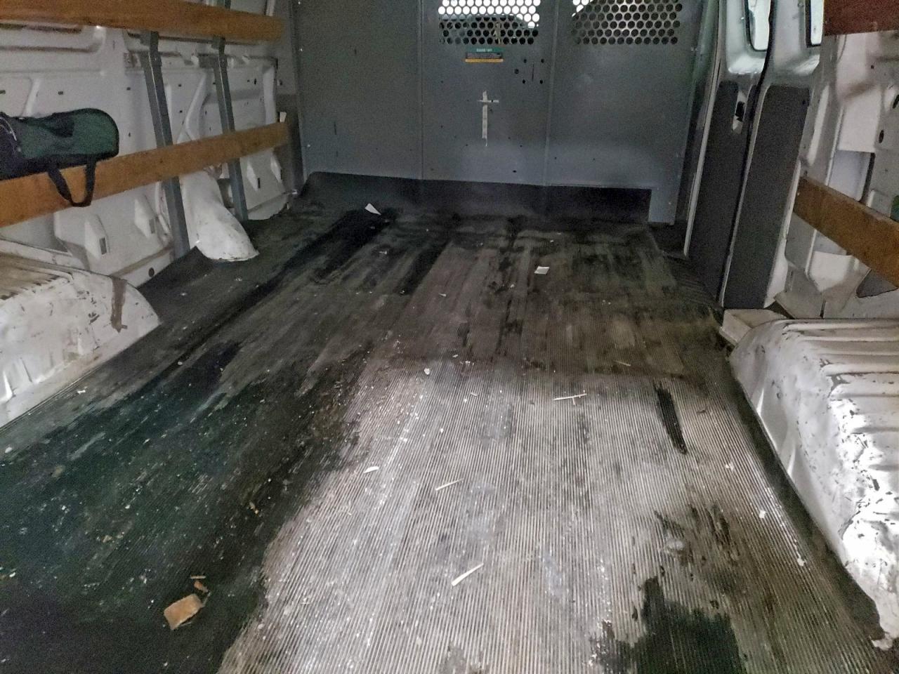 Lot #3319435661 2010 FORD ECONOLINE