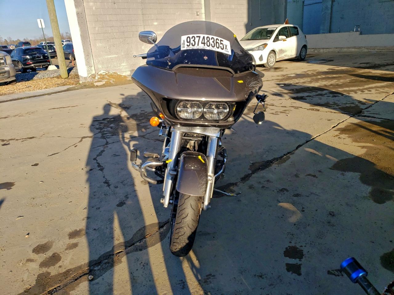 Lot #3304622439 2023 HARLEY-DAVIDSON FLTRXS