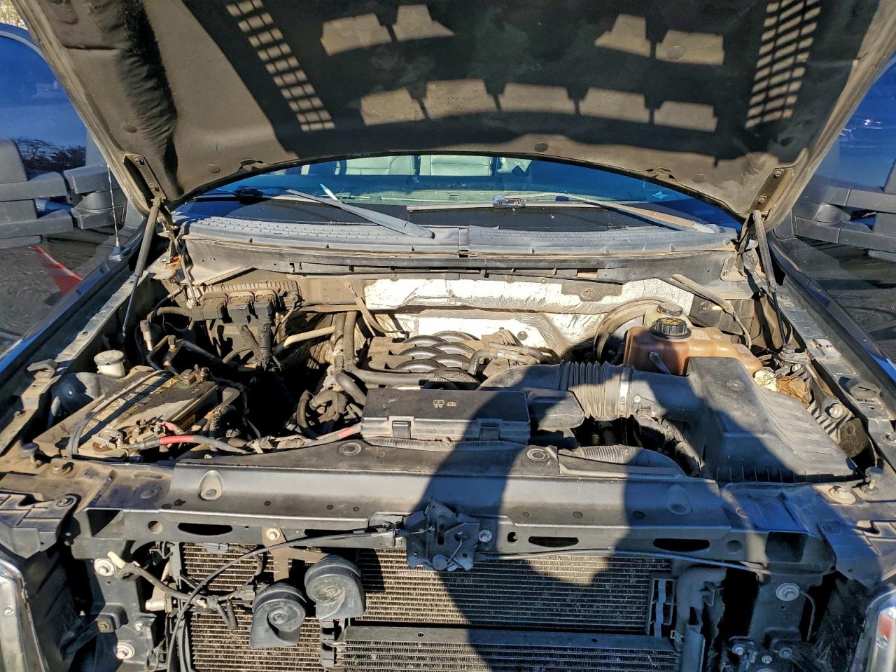 FORD F-150 SUPER CAB