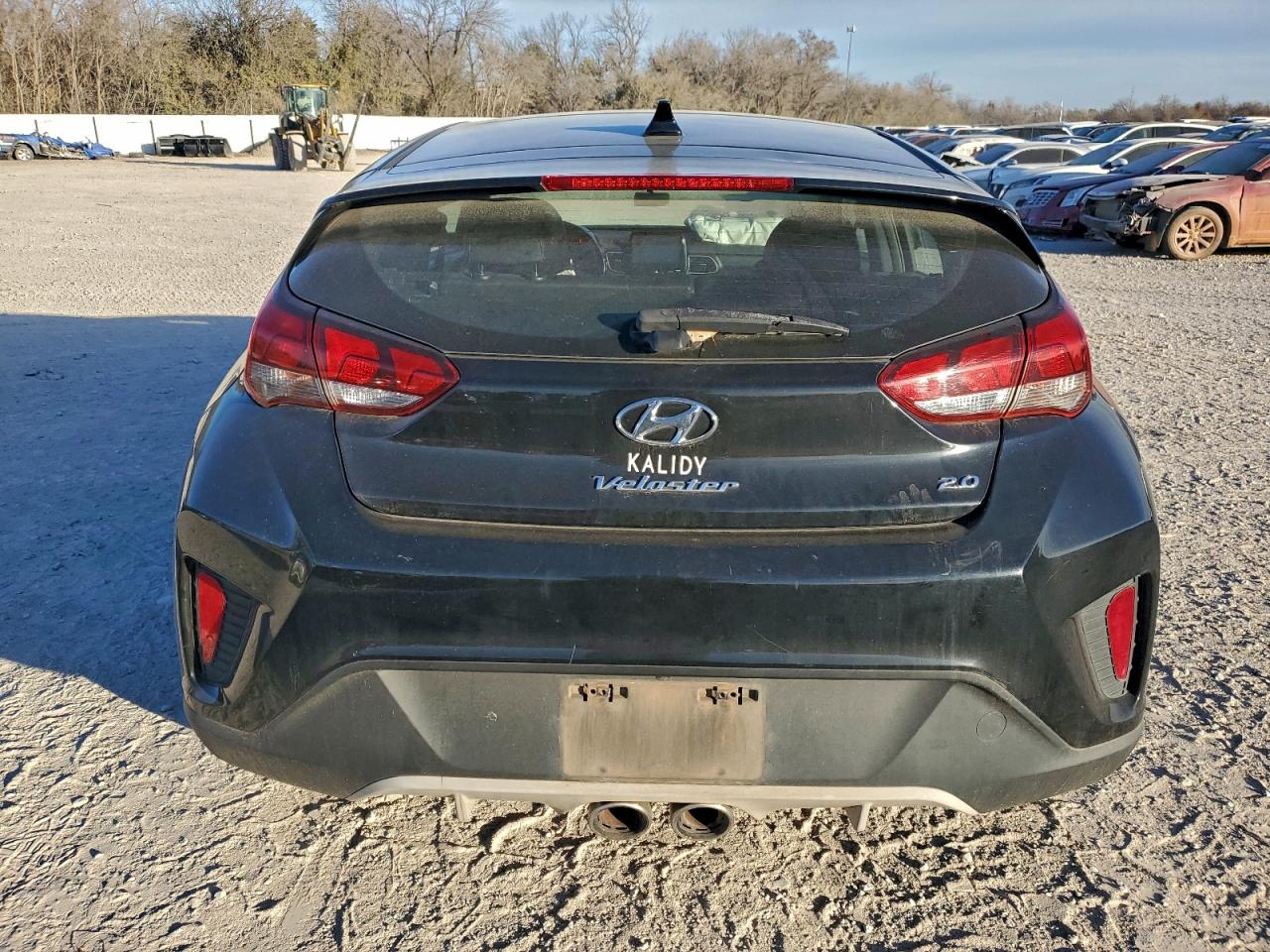 HYUNDAI VELOSTER BASE