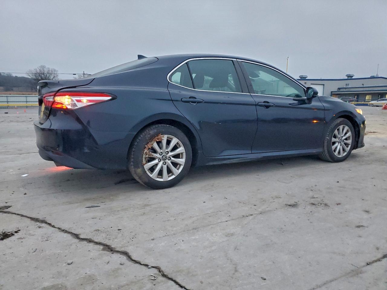 Lot #3309536612 2019 TOYOTA CAMRY L