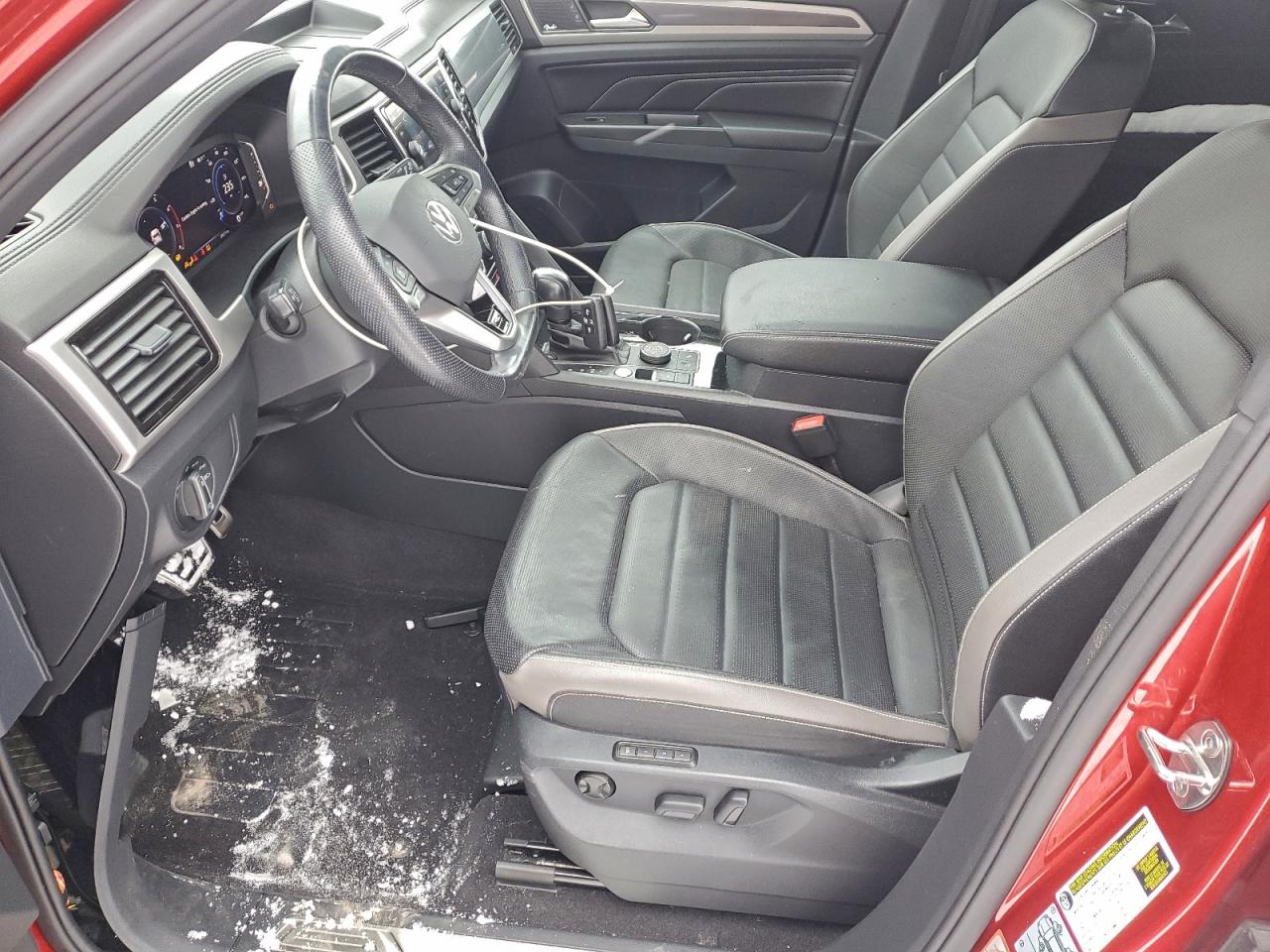 VOLKSWAGEN ATLAS CROSS SPORT SEL PREMIUM R-LINE