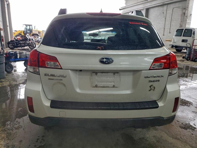 2013 SUBARU OUTBACK 3. #3304779949