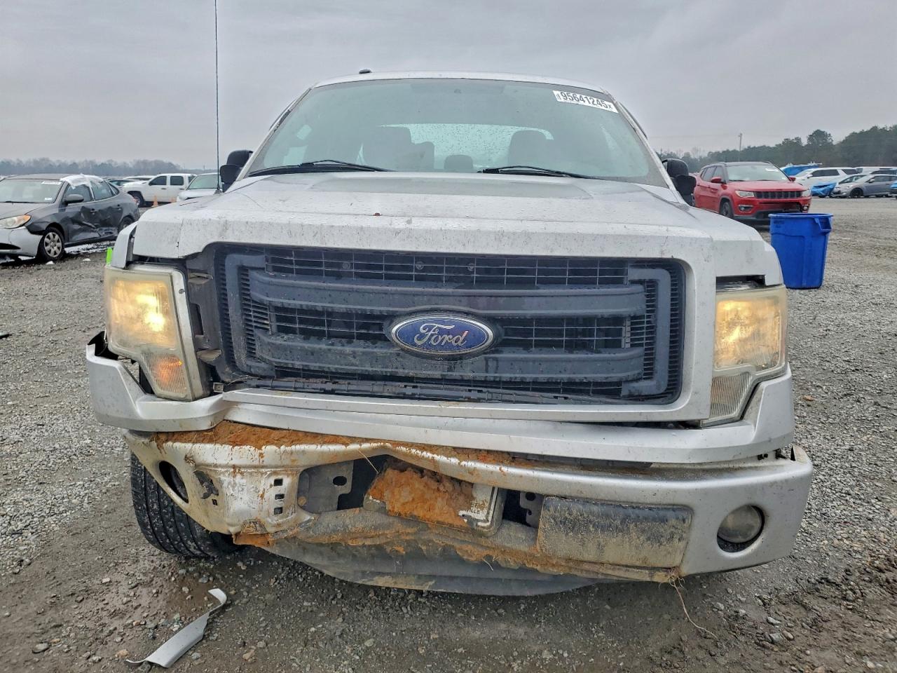 FORD F-150 SUPER CAB