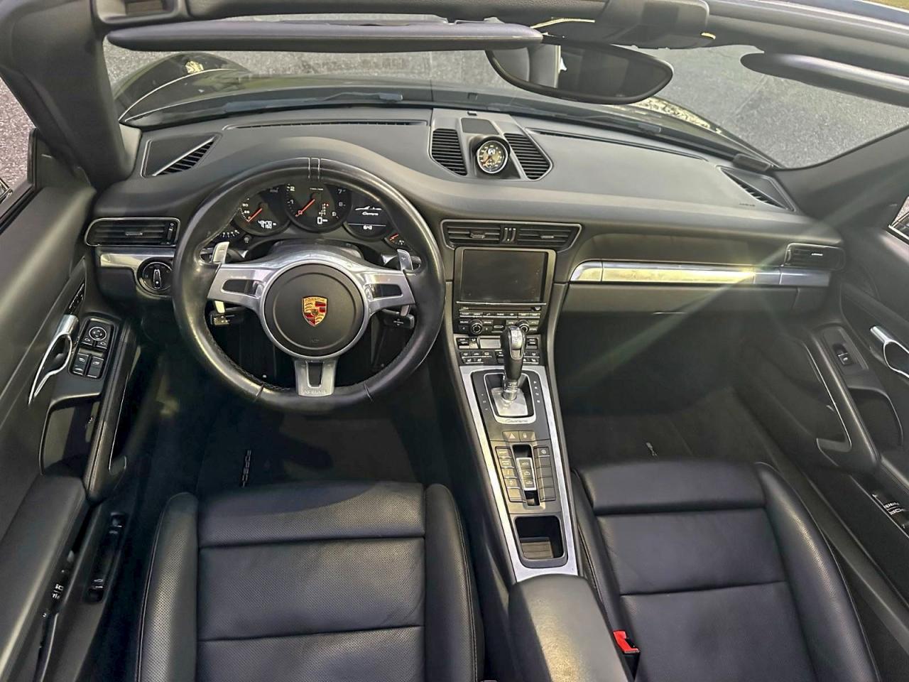 PORSCHE 911 CARRERA