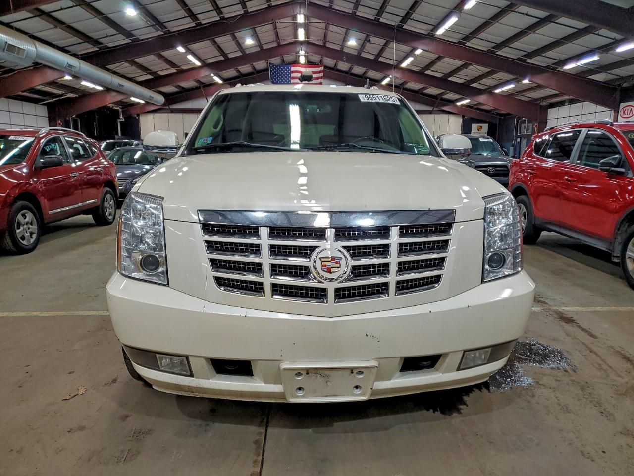 Lot #3311746726 2011 CADILLAC ESCALADE E