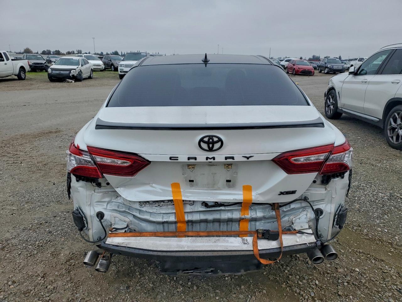 TOYOTA CAMRY XSE