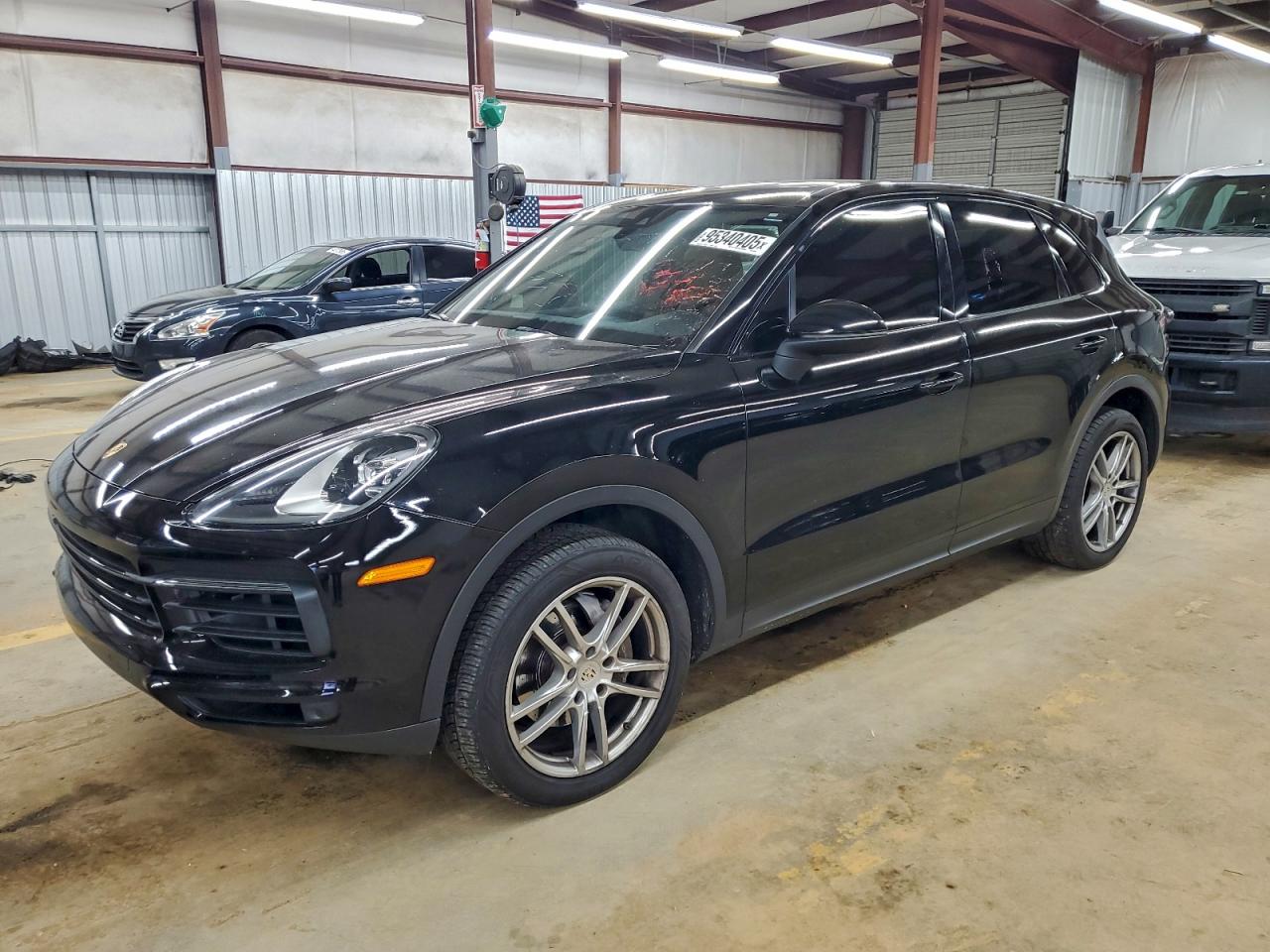 PORSCHE CAYENNE