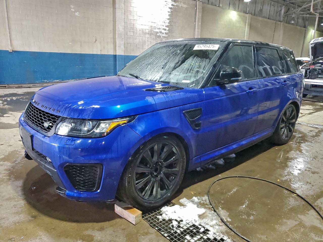 LAND ROVER RANGE ROVER SVR