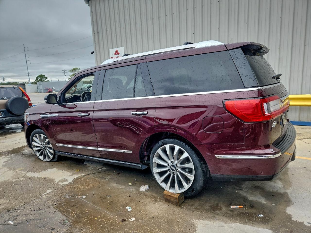 LINCOLN NAVIGATOR SELECT