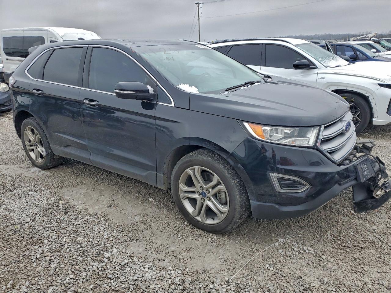 FORD EDGE TITANIUM