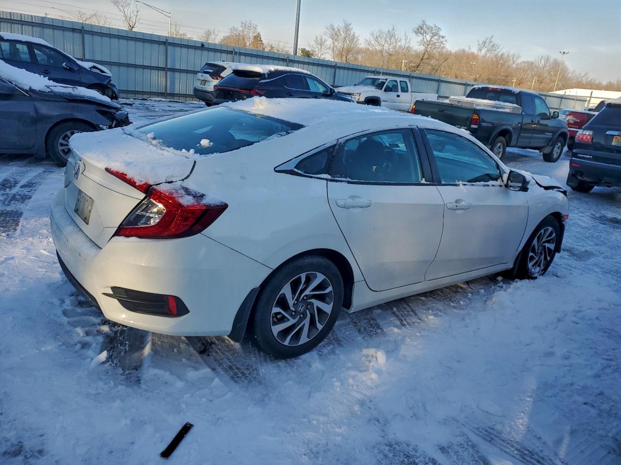 Lot #3317708080 2018 HONDA CIVIC EX