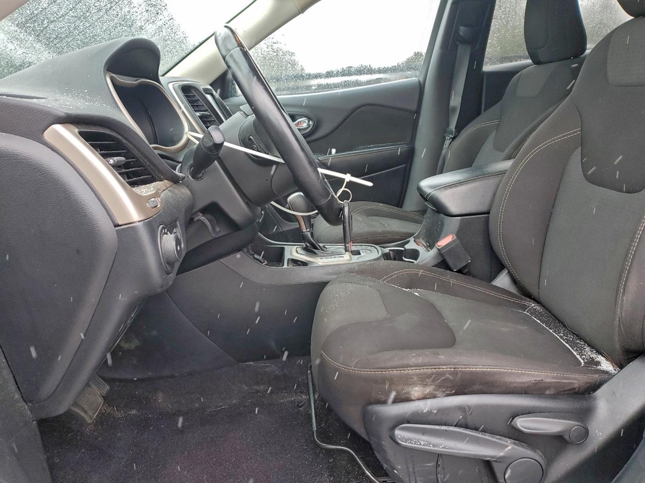 JEEP GRAND CHEROKEE LATITUDE