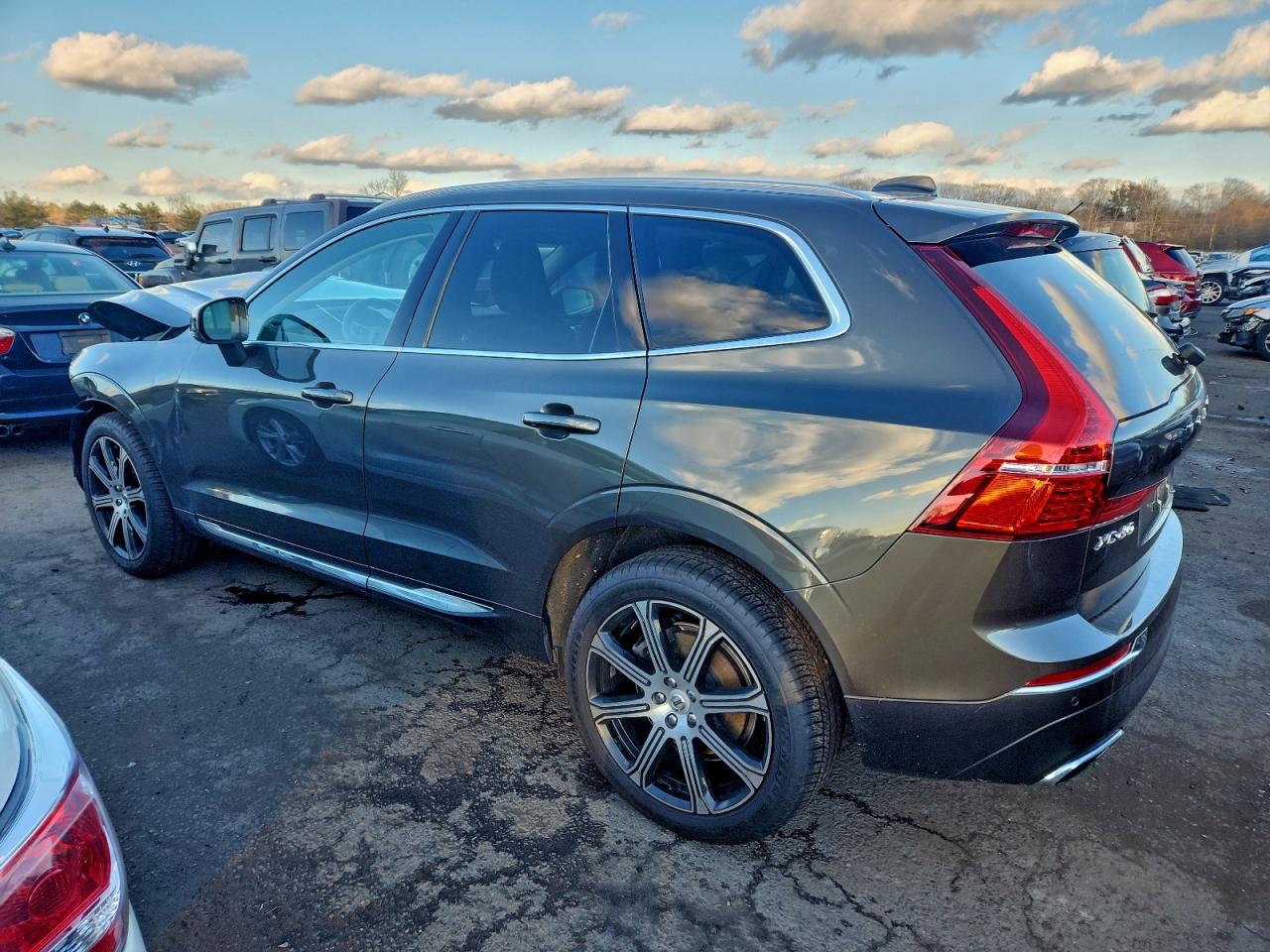 VOLVO XC60 T6 INSCRIPTION
