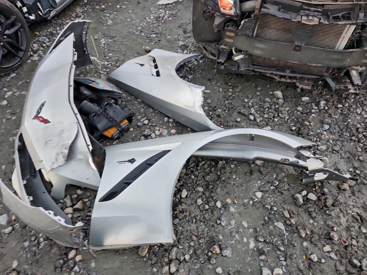 CHEVROLET CORVETTE STINGRAY Z51 2LT