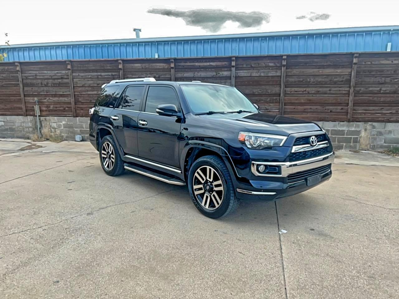 TOYOTA 4RUNNER SR5/SR5 PREMIUM