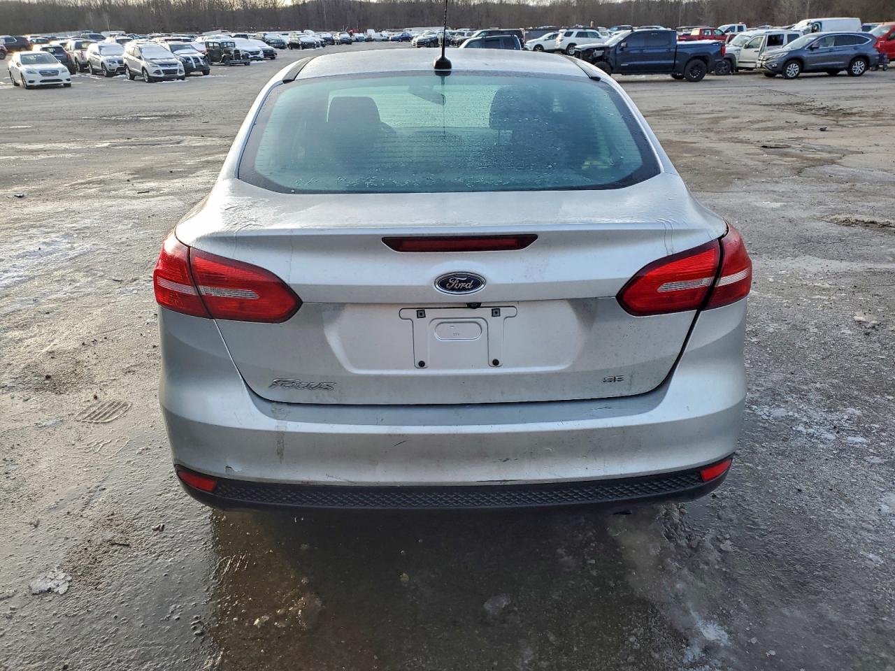Lot #3310321970 2015 FORD FOCUS SE