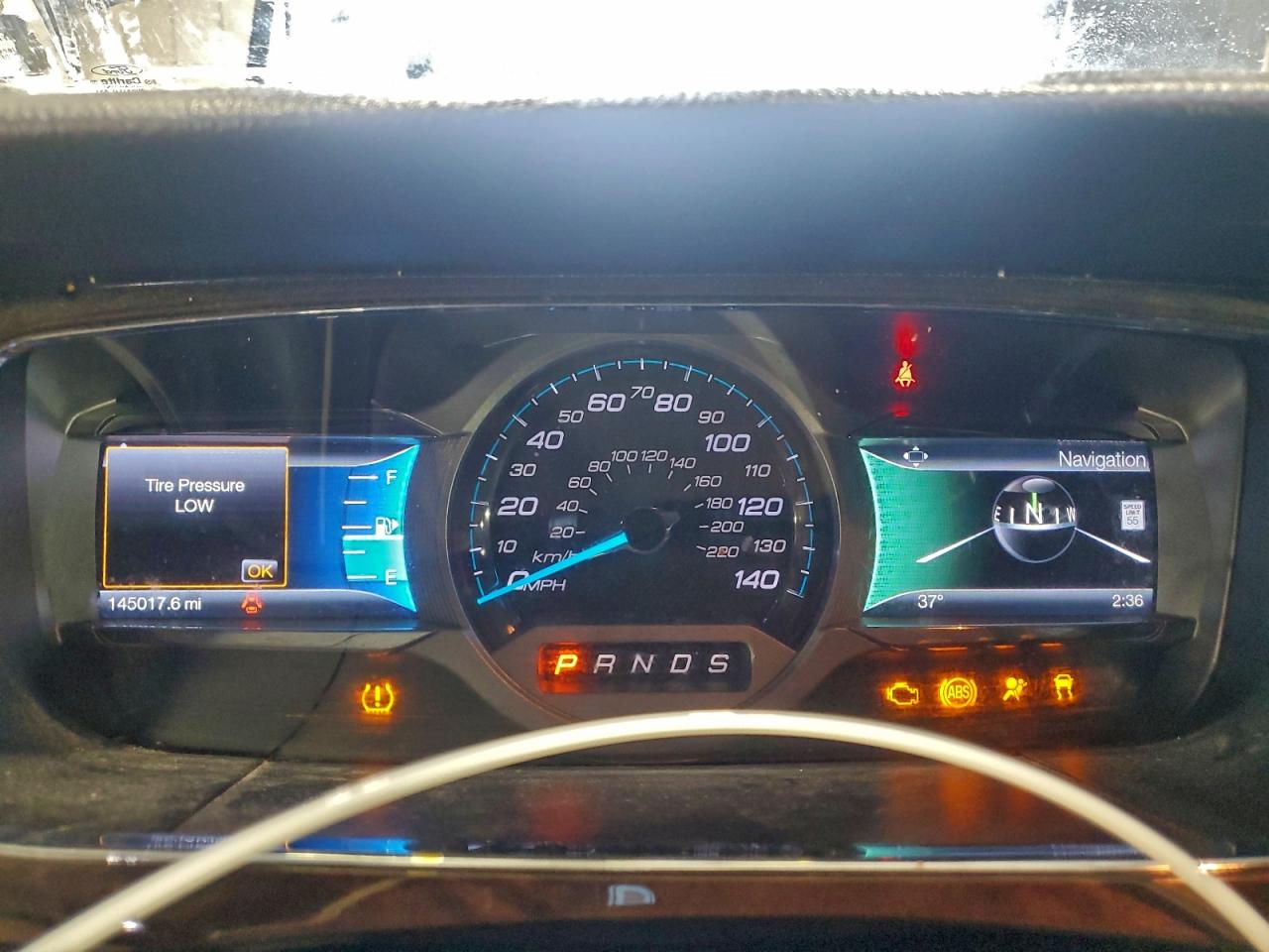 Lot #3317760092 2015 FORD TAURUS LIM