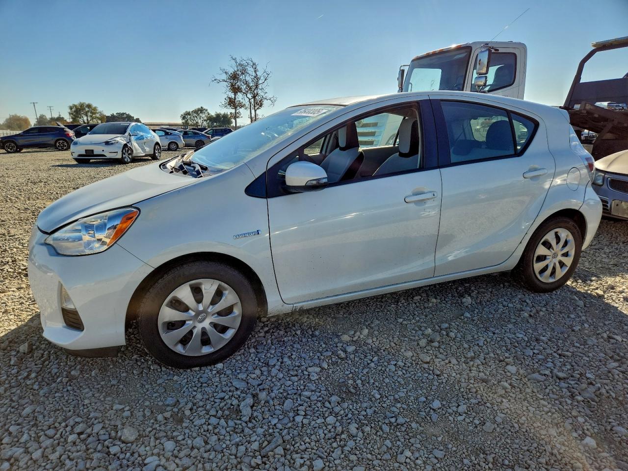 TOYOTA PRIUS C