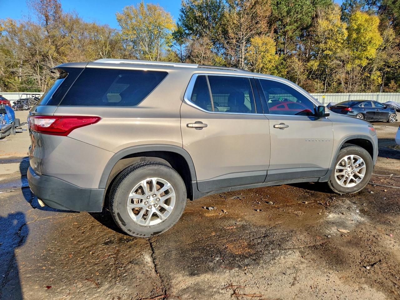 CHEVROLET TRAVERSE LT