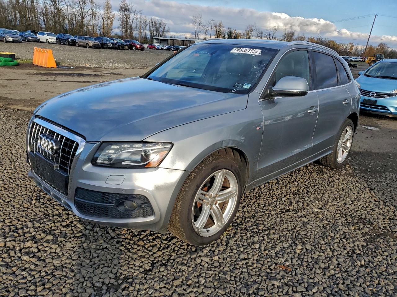 AUDI Q5 PREMIUM PLUS