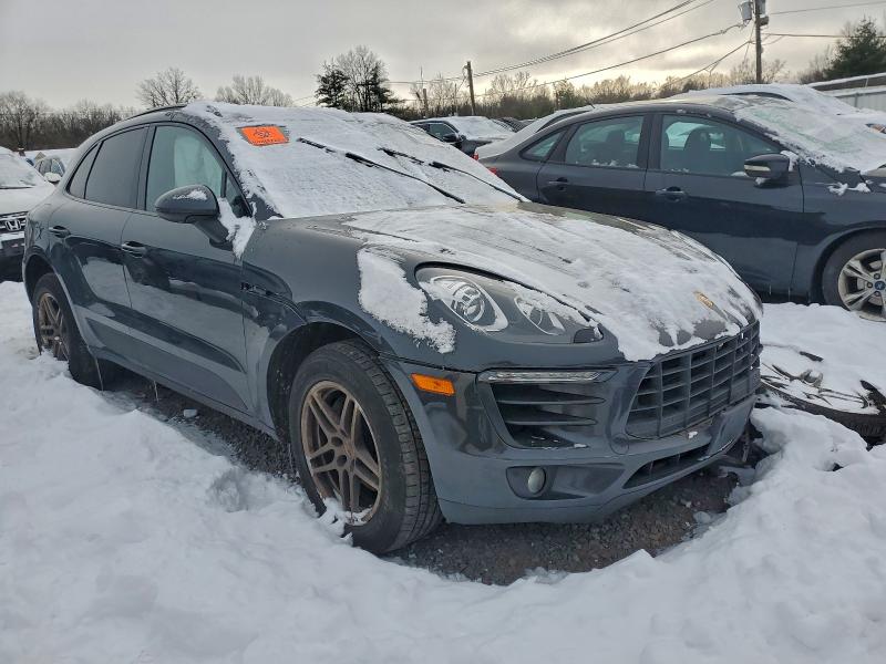 2018 PORSCHE MACAN #3316769406