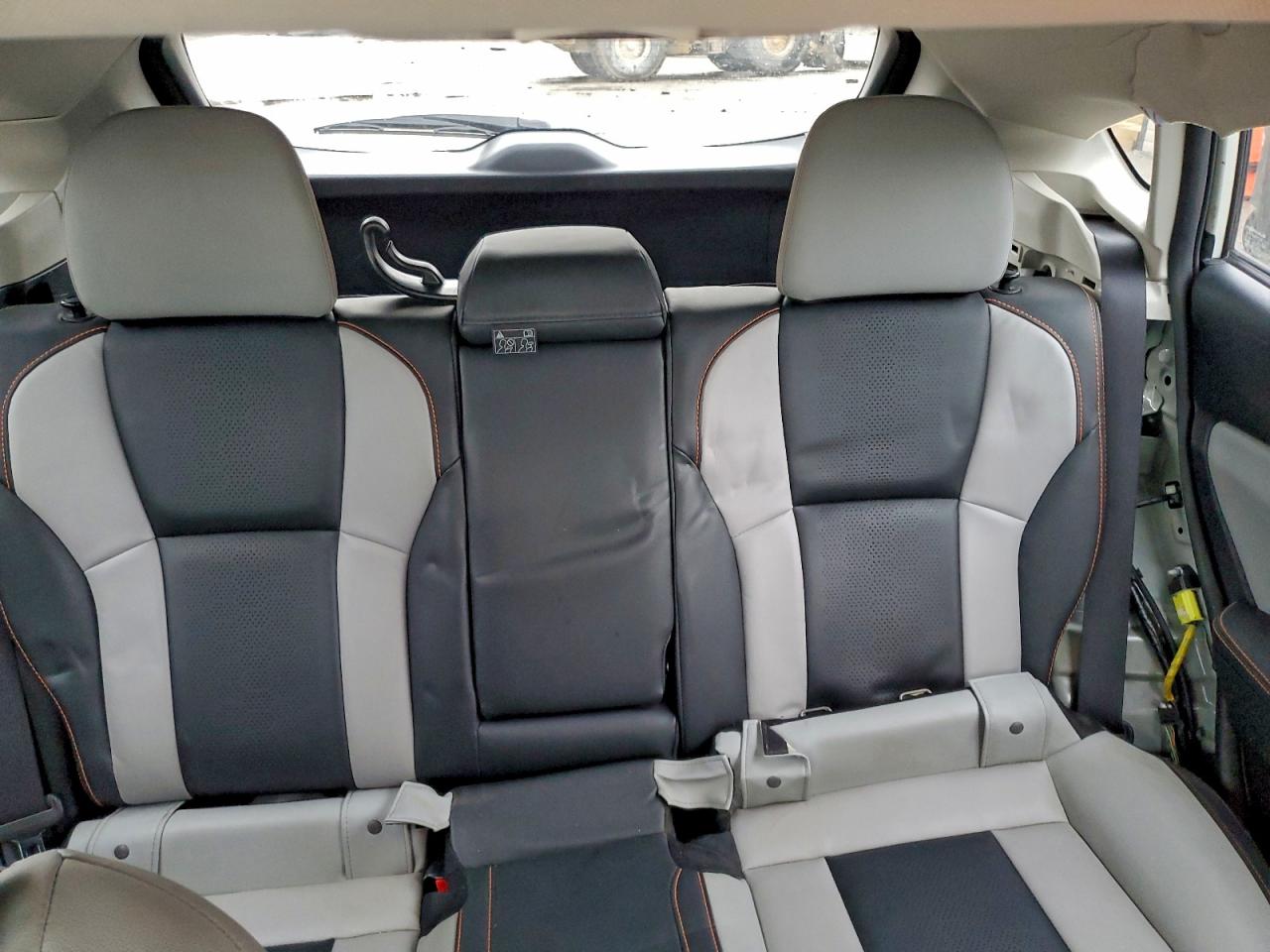 SUBARU CROSSTREK LIMITED