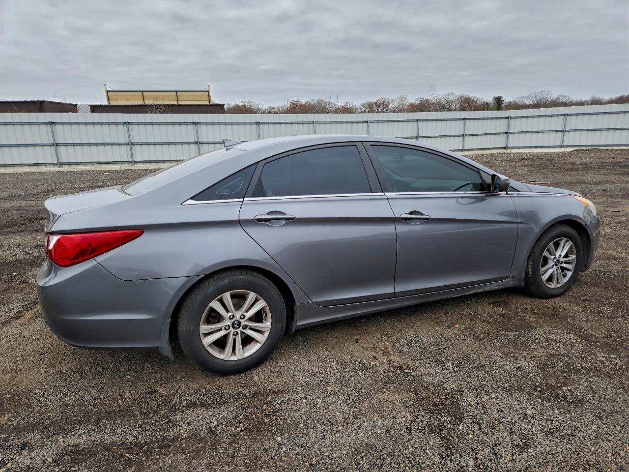 HYUNDAI SONATA GLS