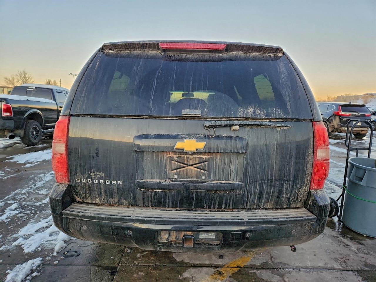 CHEVROLET SUBURBAN K1500 LT