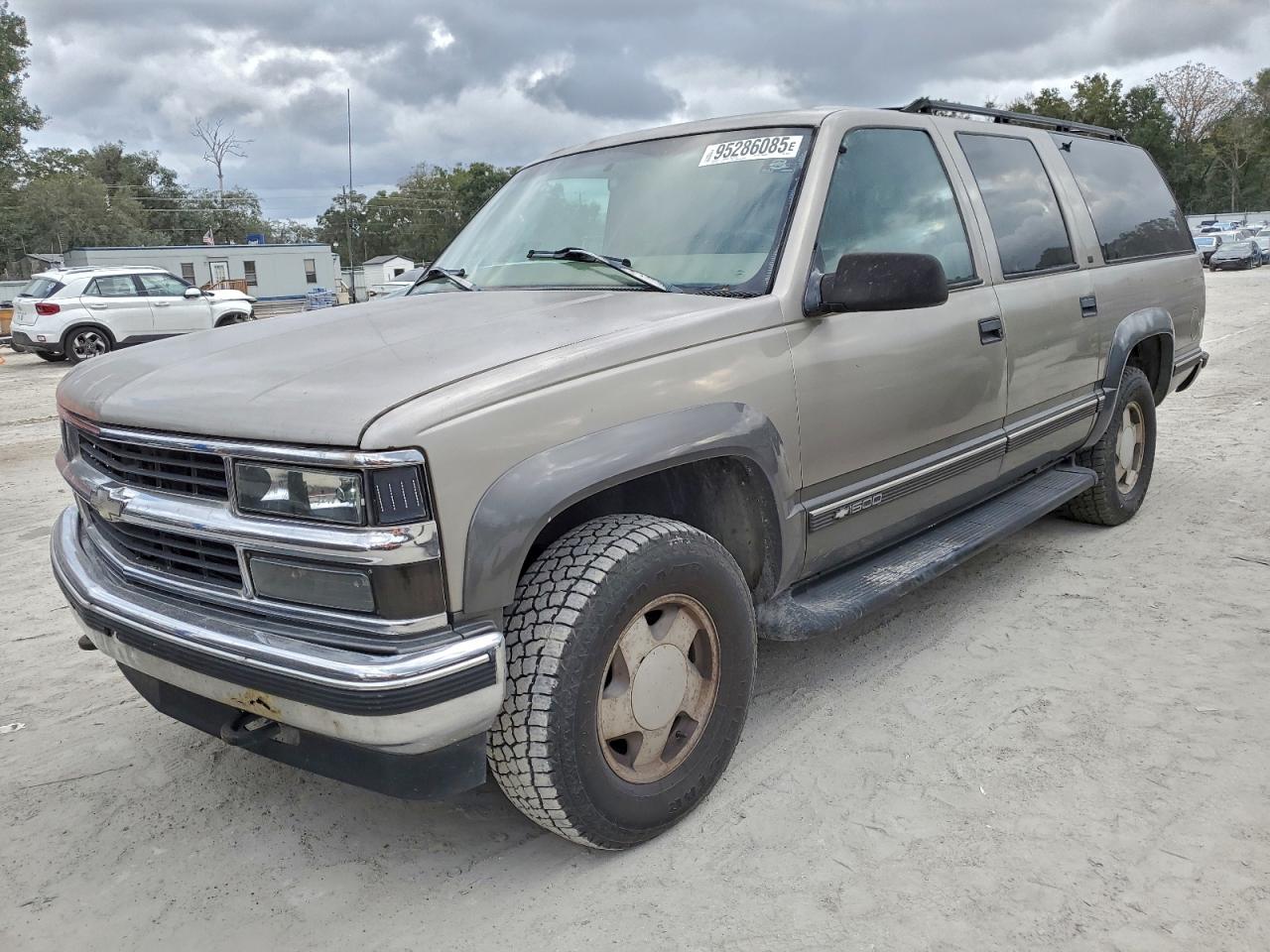 Lot #3302855956 1999 CHEVROLET SUBURBAN K