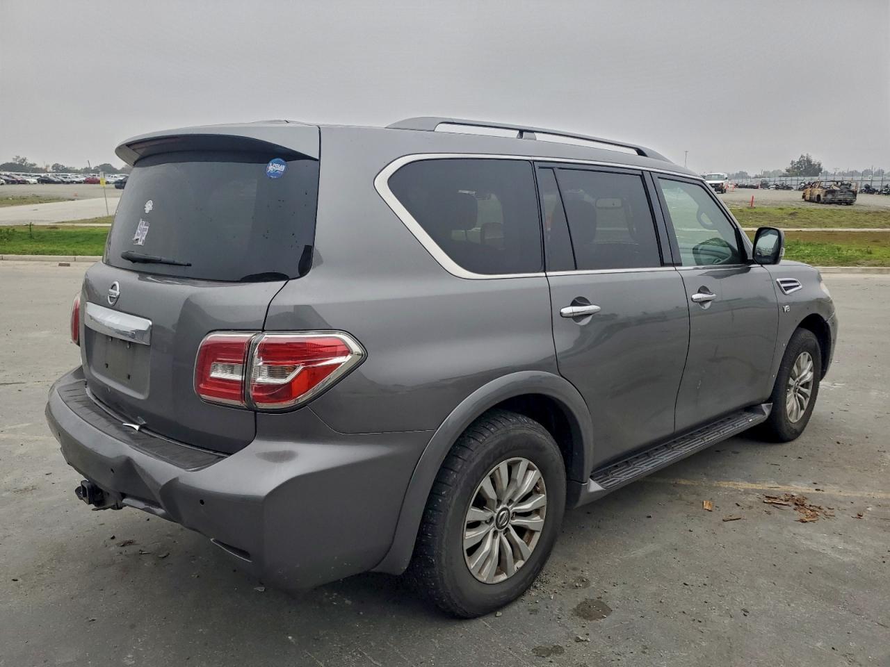 NISSAN ARMADA SV