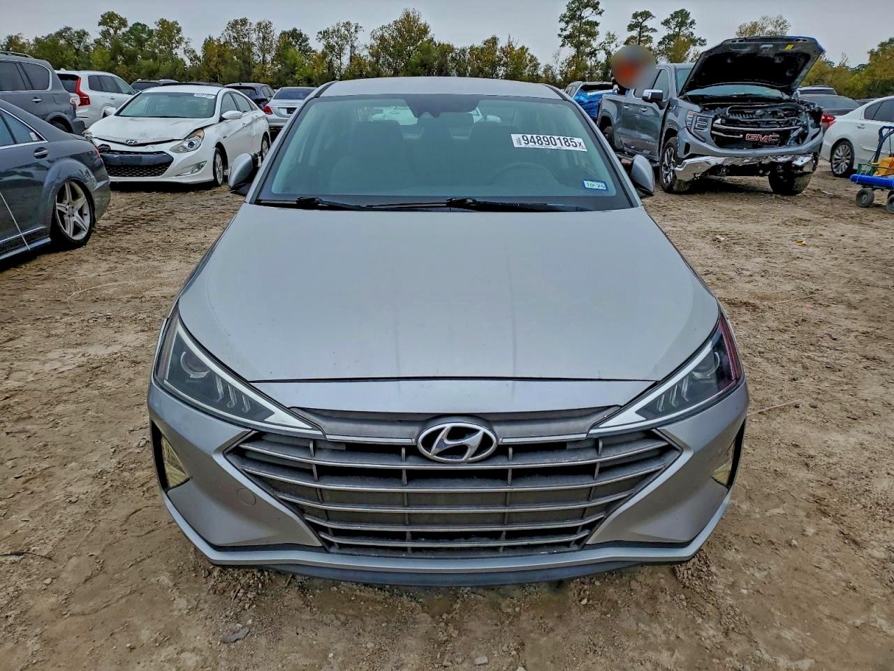 HYUNDAI ELANTRA SEL