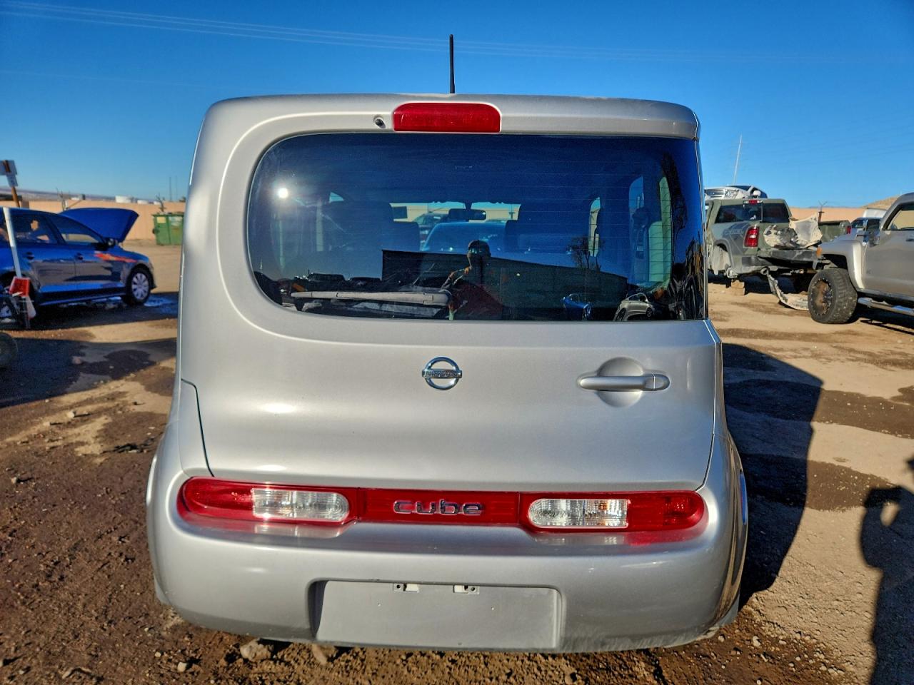 NISSAN CUBE BASE