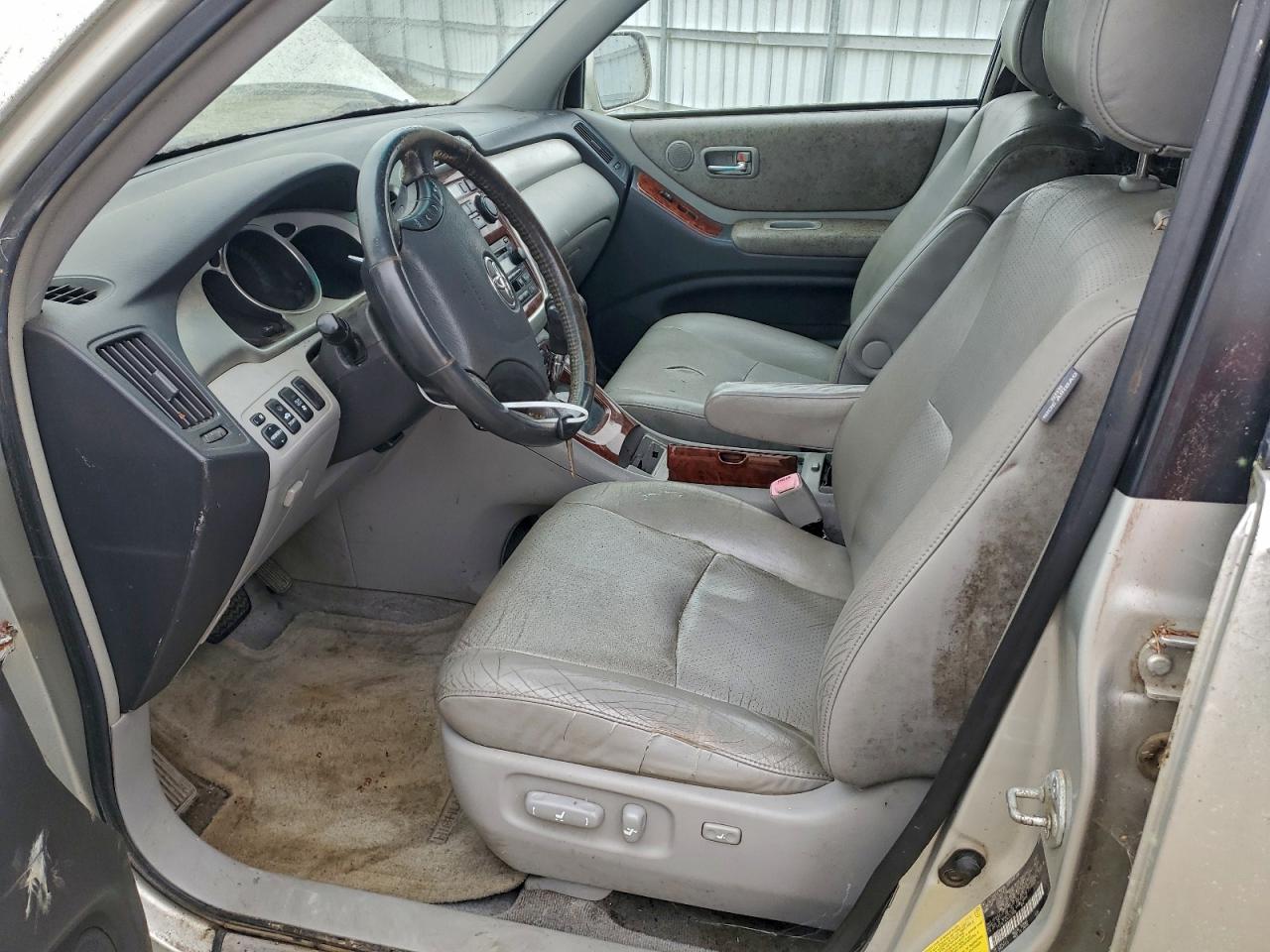 Lot #3309627117 2006 TOYOTA HIGHLANDER