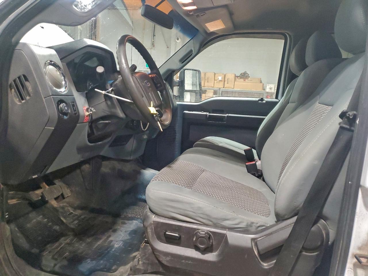 FORD F-350 SUPER DUTY