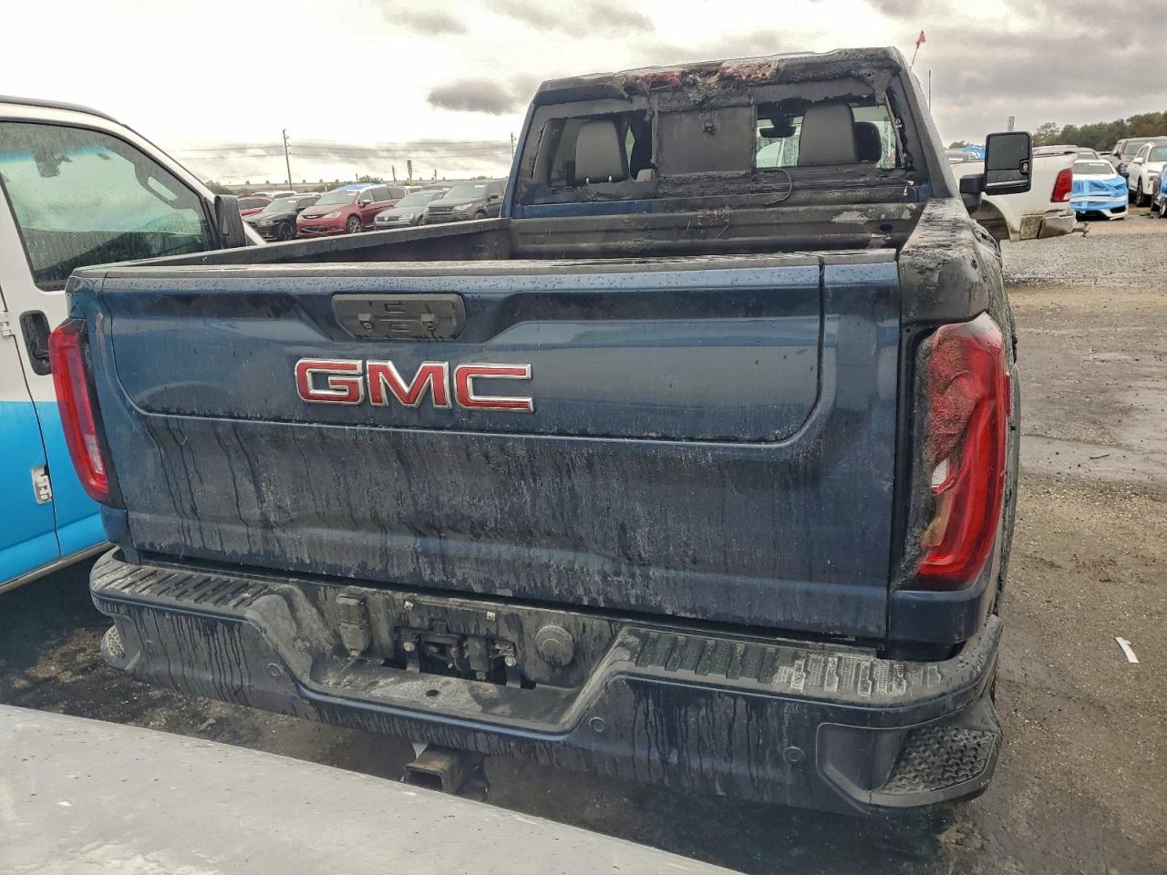 GMC SIERRA K2500 DENALI