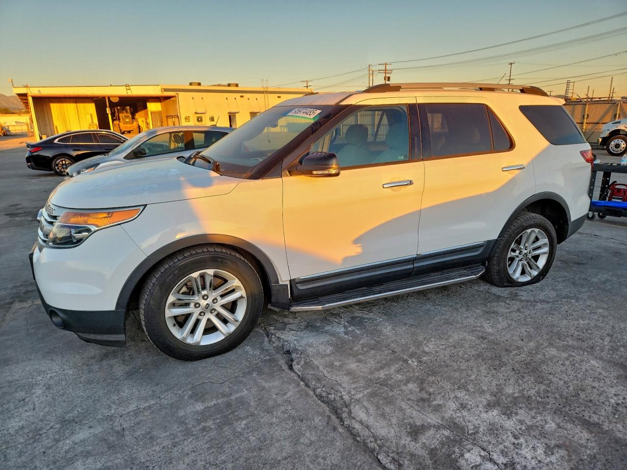 FORD EXPLORER XLT