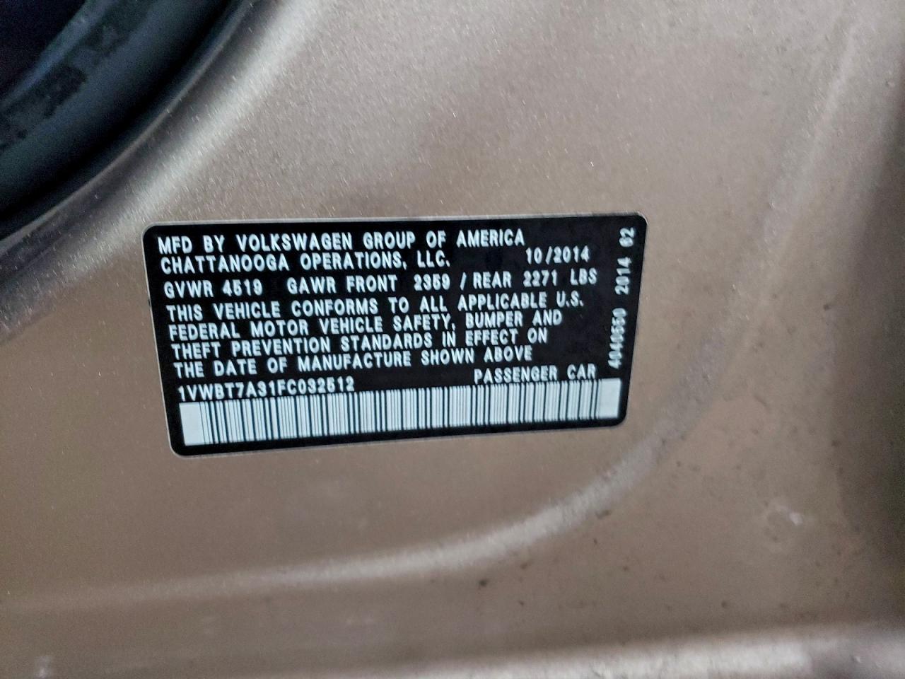 VOLKSWAGEN PASSAT SE