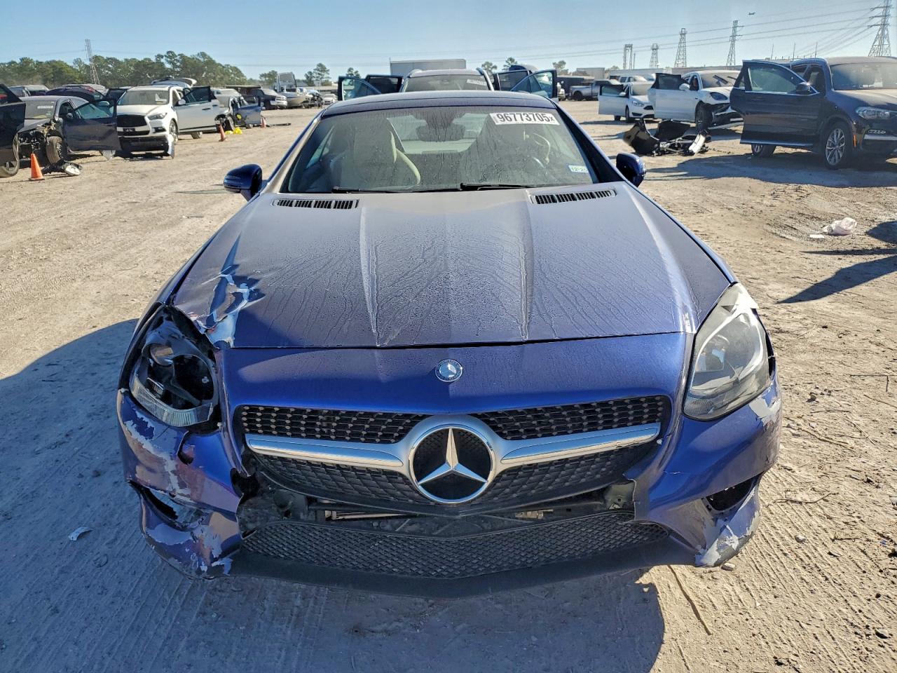 MERCEDES-BENZ SLC-CLASS 300