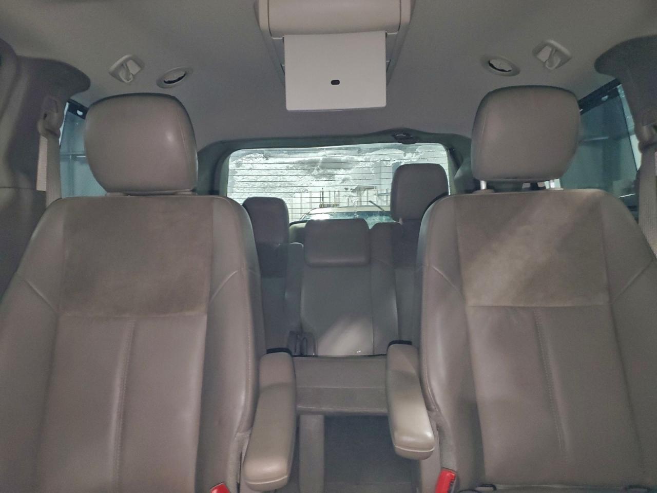 Lot #3304563465 2014 CHRYSLER TOWN & COU