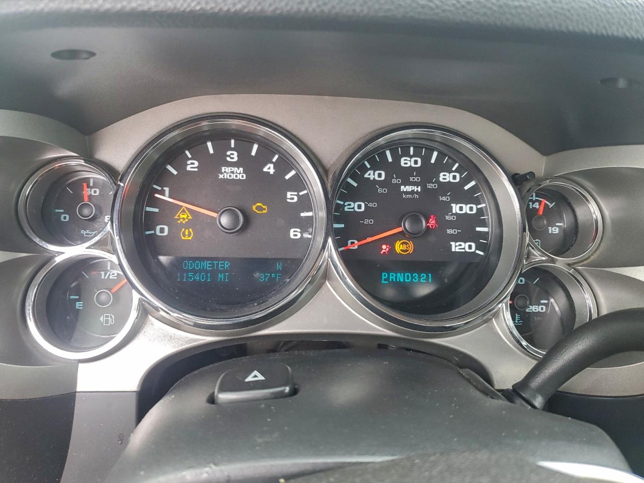 CHEVROLET SILVERADO C1500 LT