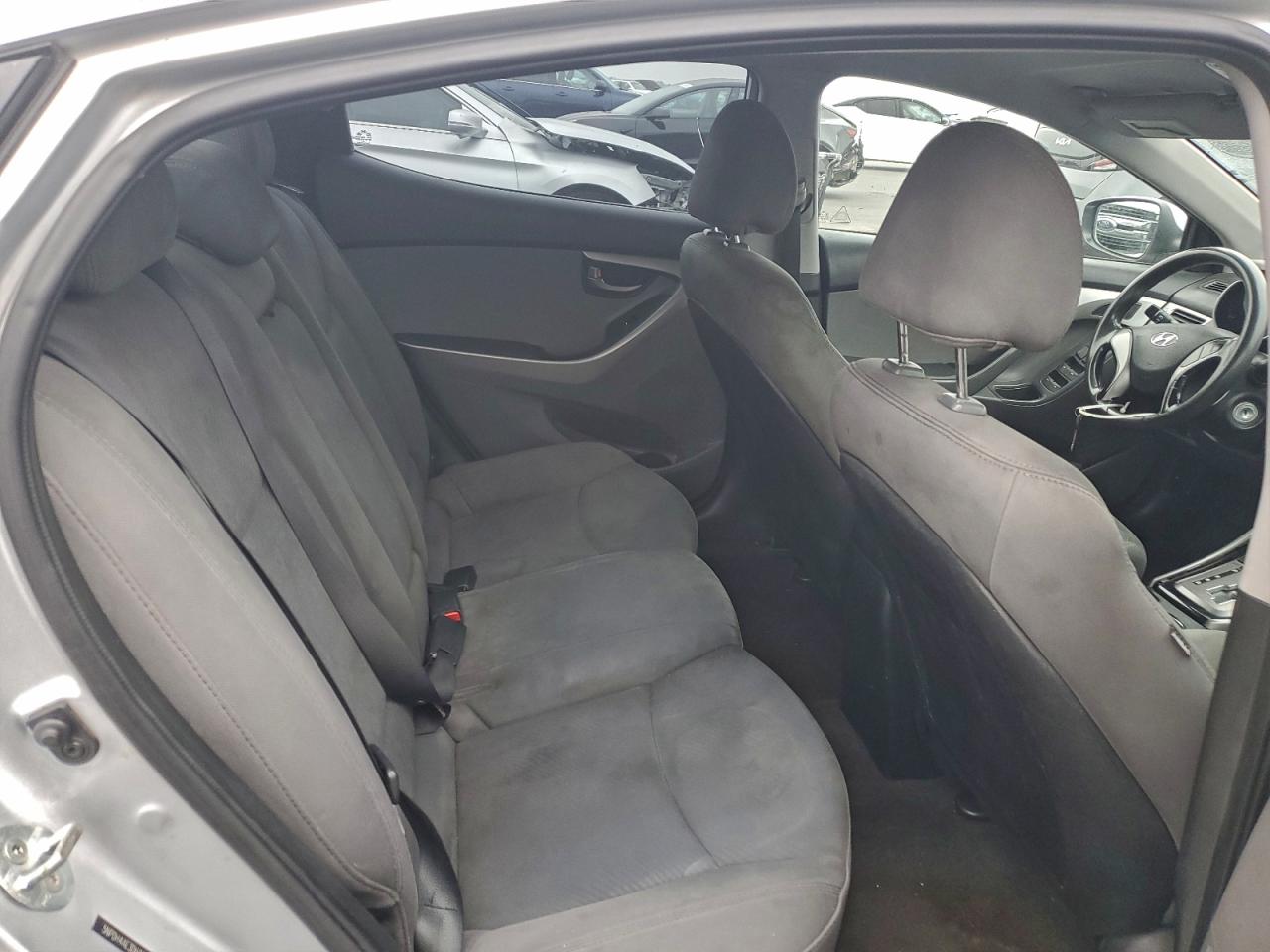 Lot #3315930093 2013 HYUNDAI ELANTRA GL