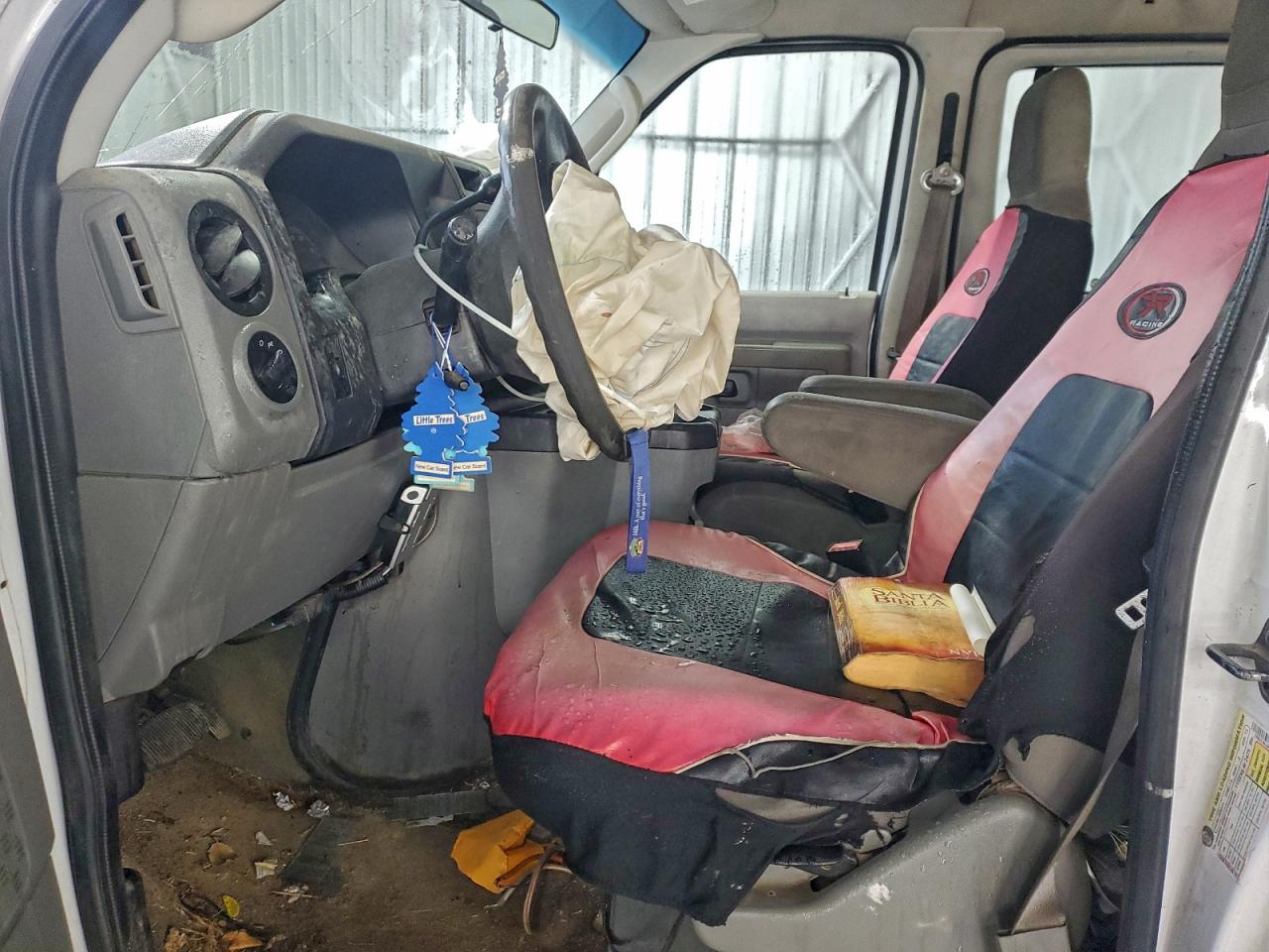 FORD ECONOLINE E350 SUPER DUTY WAGON