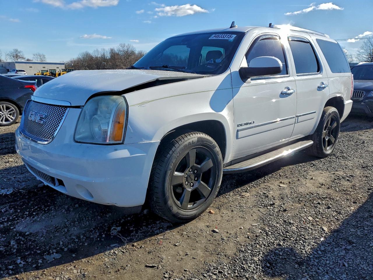 Lot #3308430300 2011 GMC YUKON DENA