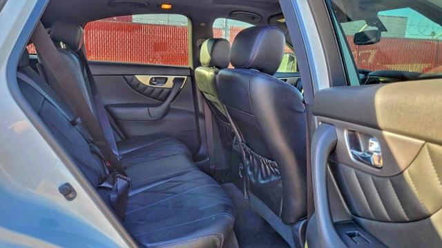 2017 INFINITI QX70 #3305319346