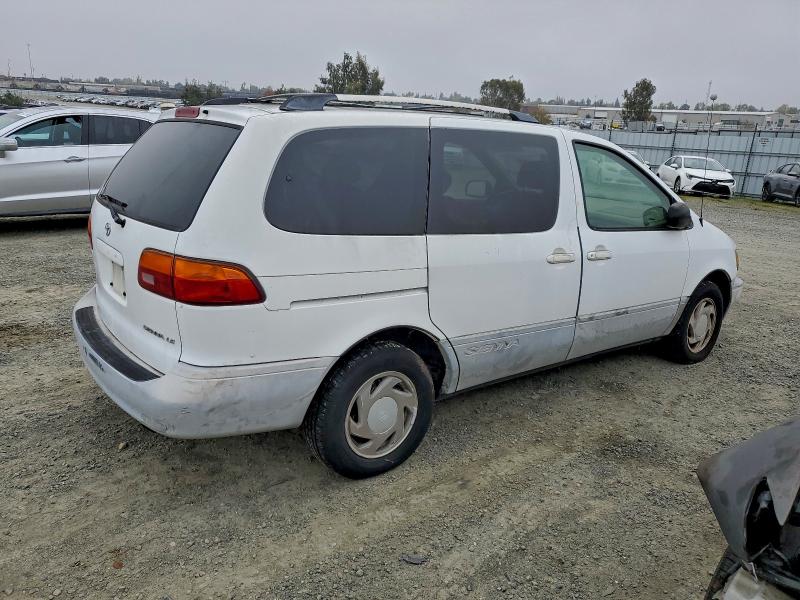 2000 TOYOTA SIENNA LE #3312513643