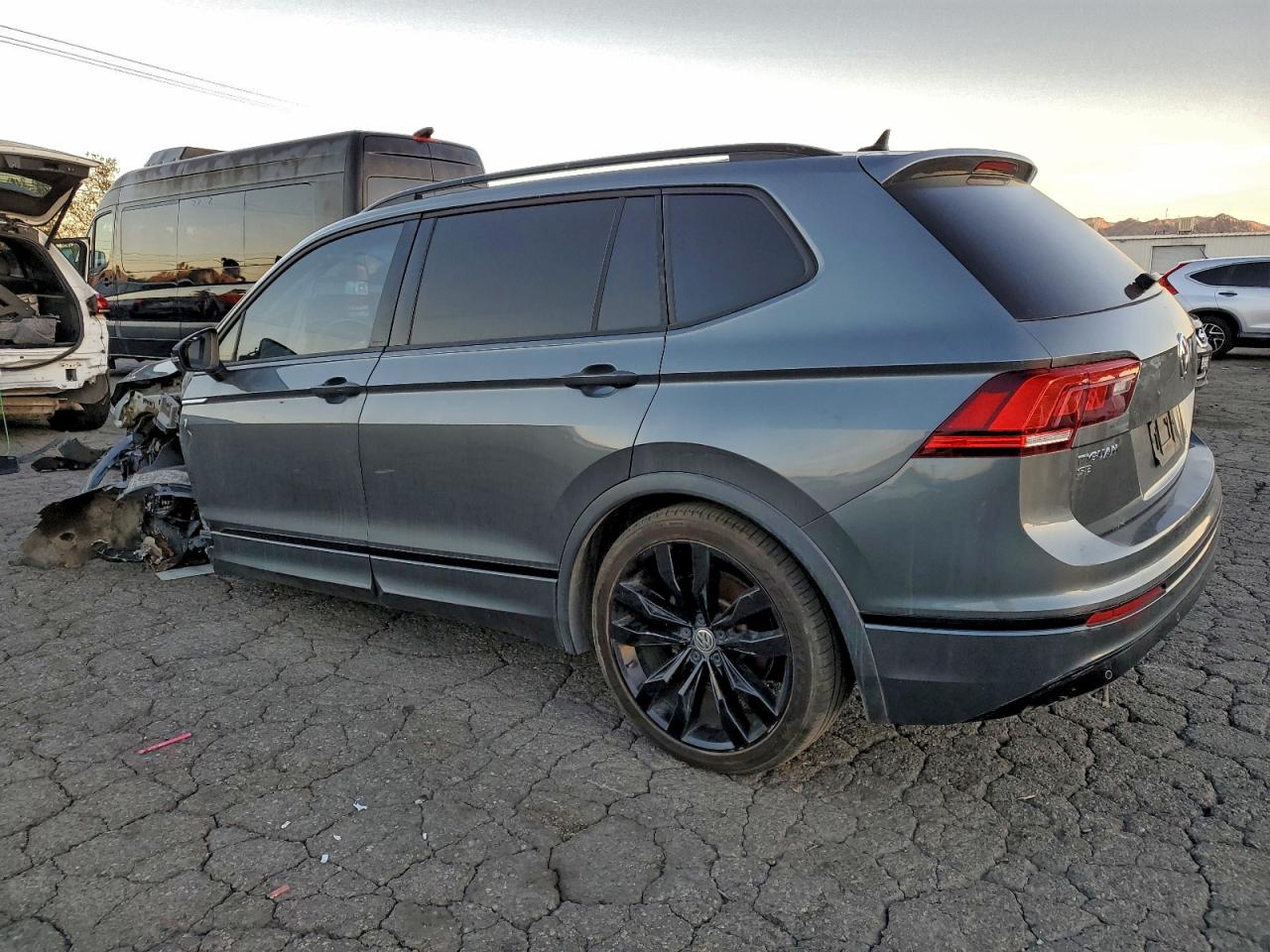 Lot #3305767356 2021 VOLKSWAGEN TIGUAN SE