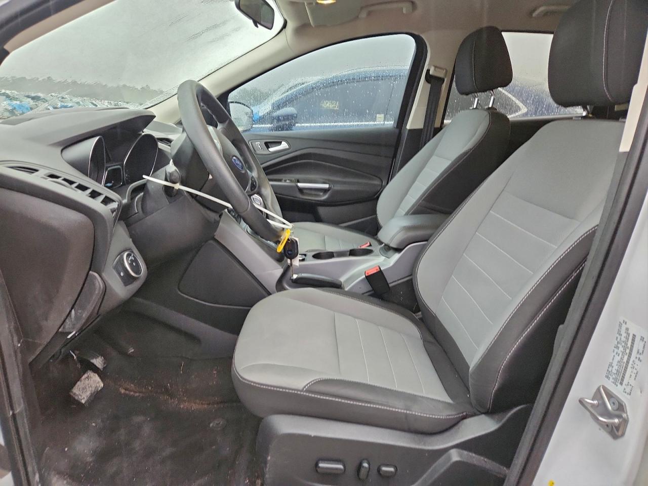 Lot #3308446273 2016 FORD ESCAPE SE