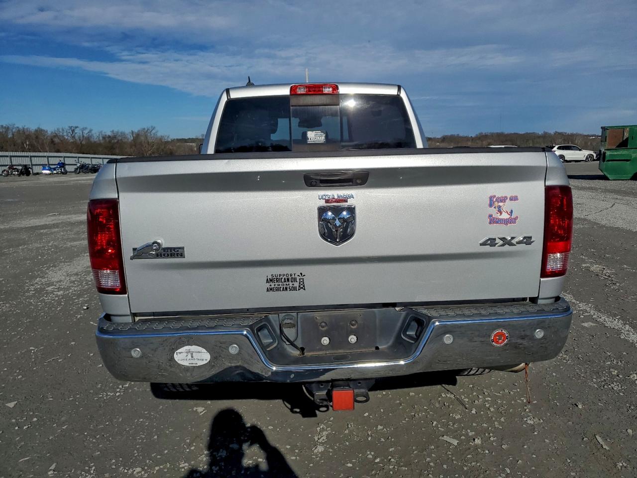 RAM 1500 SLT