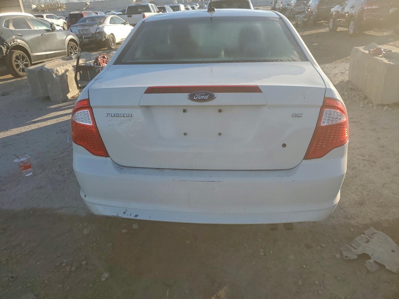FORD FUSION SE